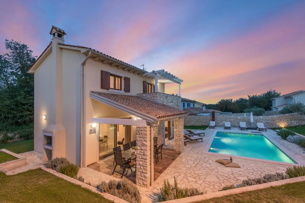 Villas Adagio Rojnići