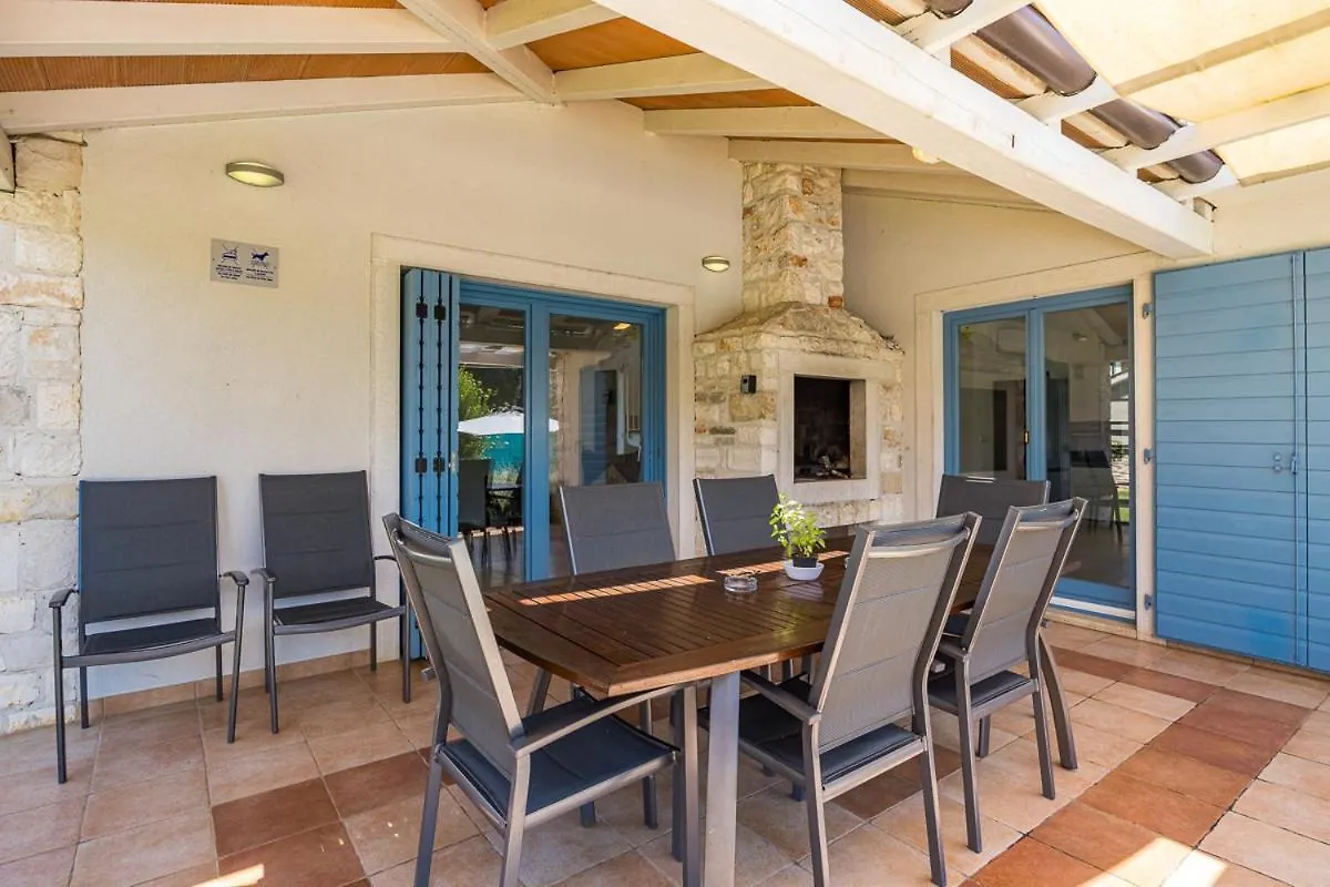 Villas Adagio Rojnici Хорватия