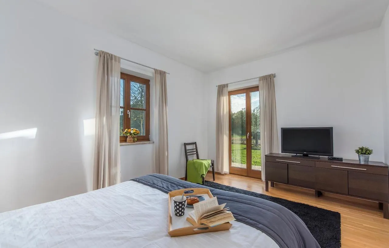 Villas Adagio Rojnići