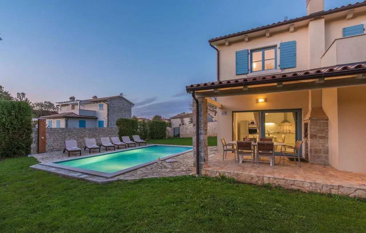 Villas Adagio Rojnići