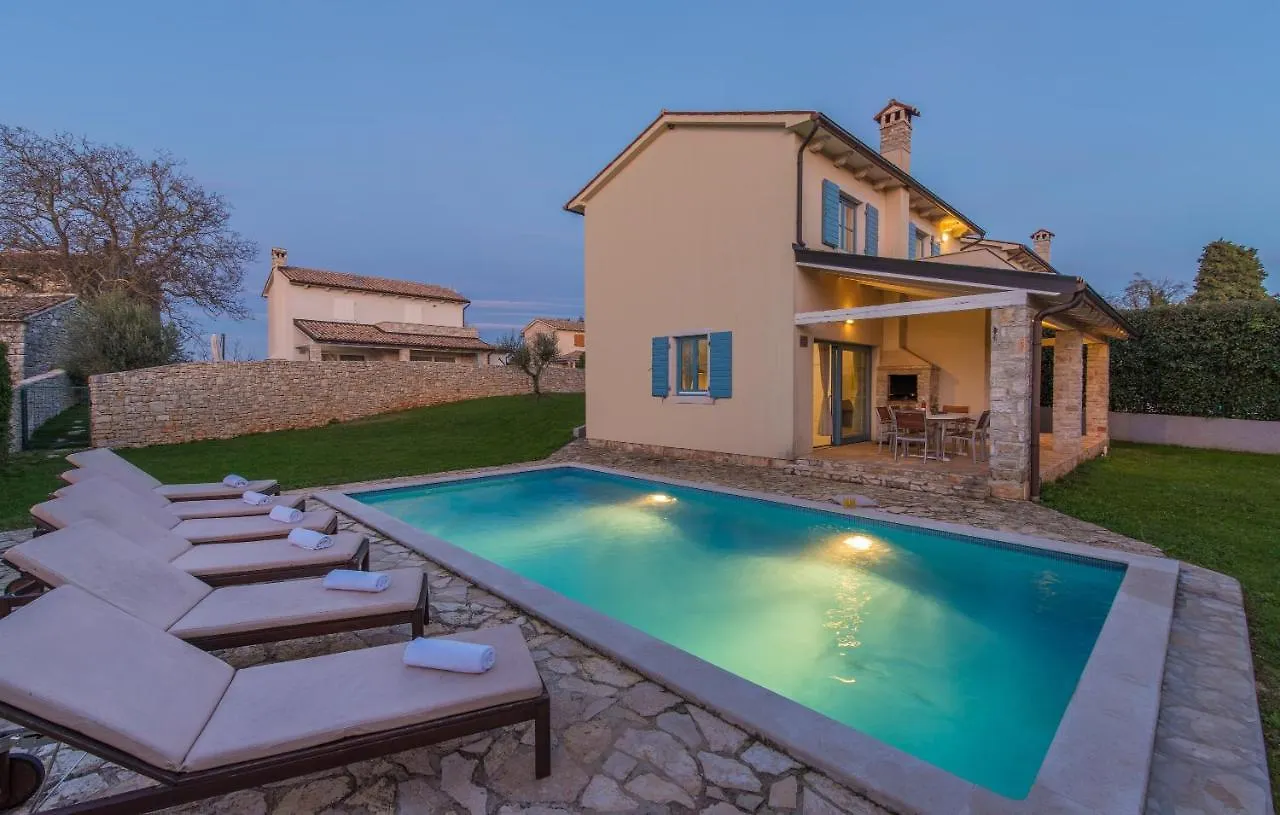 Villas Adagio Rojnići